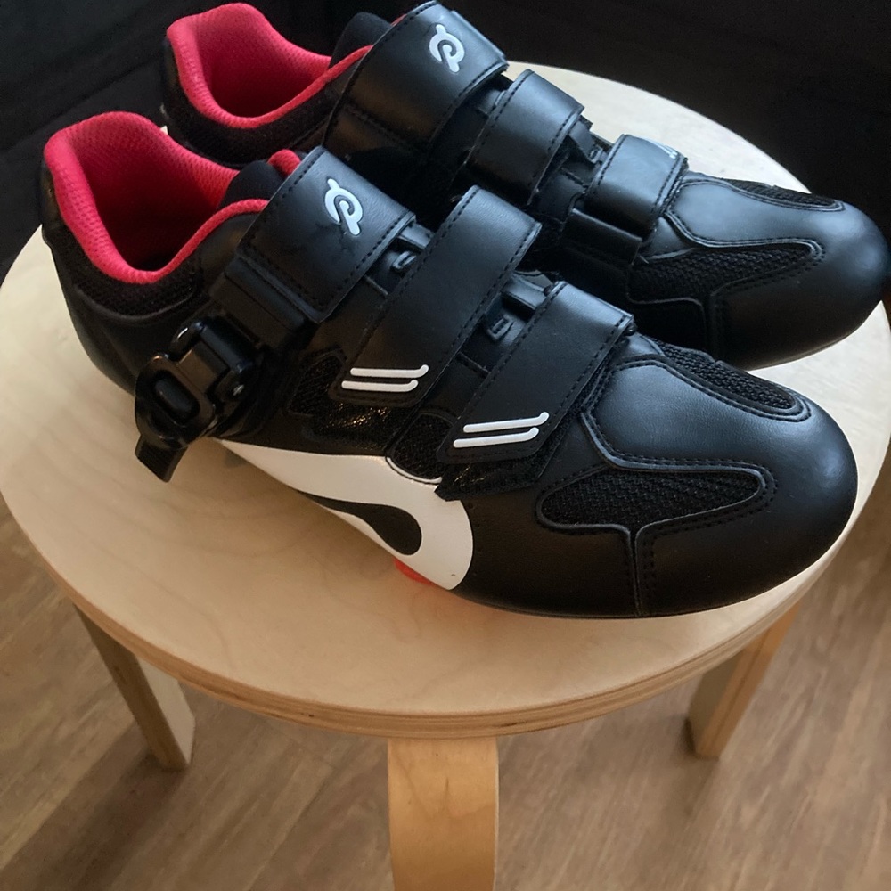 Peloton bike shoes